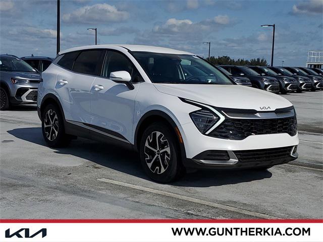new 2025 Kia Sportage car, priced at $30,205