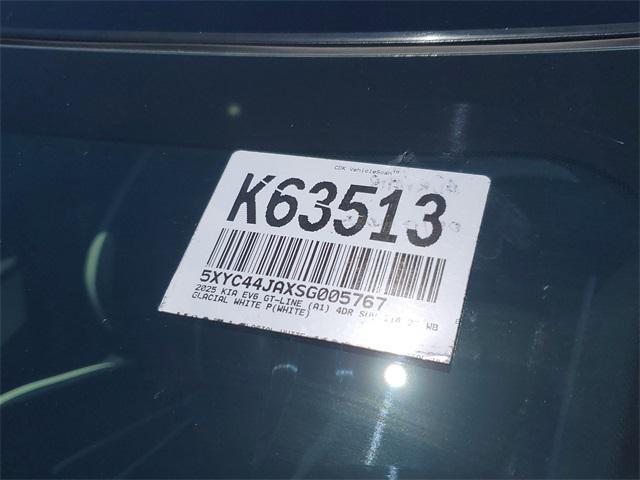 new 2025 Kia EV6 car, priced at $53,670