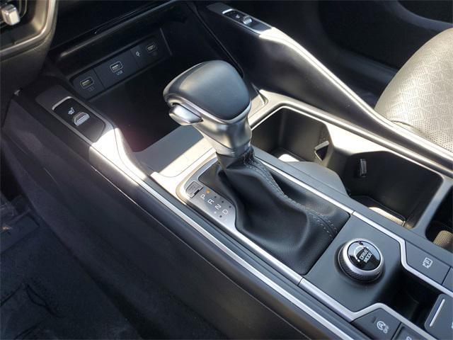 used 2023 Kia Sorento car, priced at $30,812
