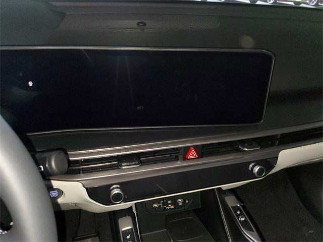 new 2025 Kia Sorento car, priced at $35,830