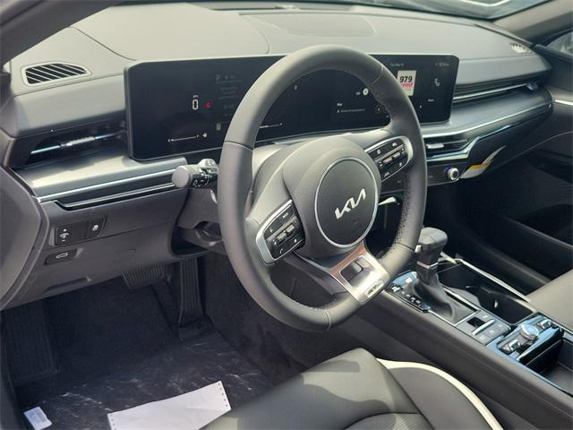 new 2025 Kia K5 car, priced at $29,165