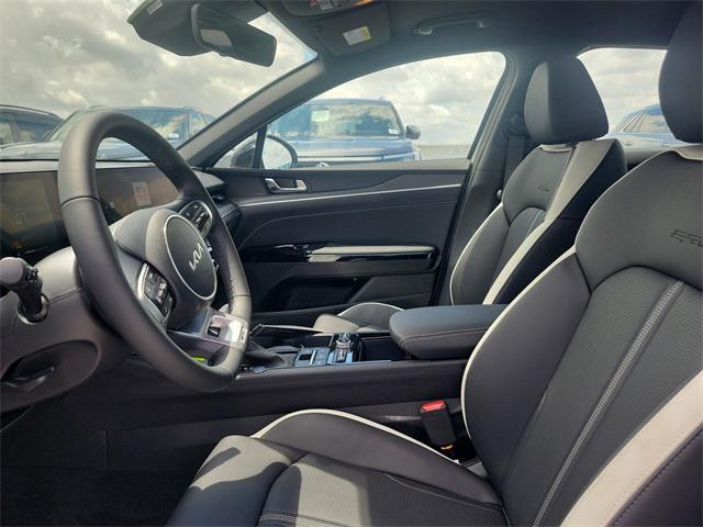 new 2025 Kia K5 car, priced at $29,165