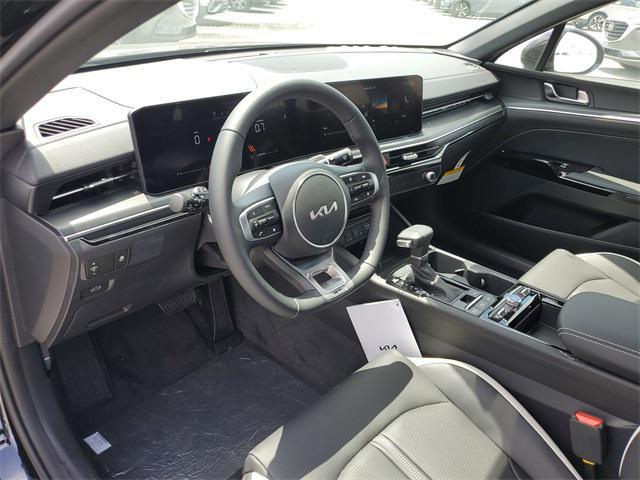 new 2025 Kia K5 car, priced at $28,300