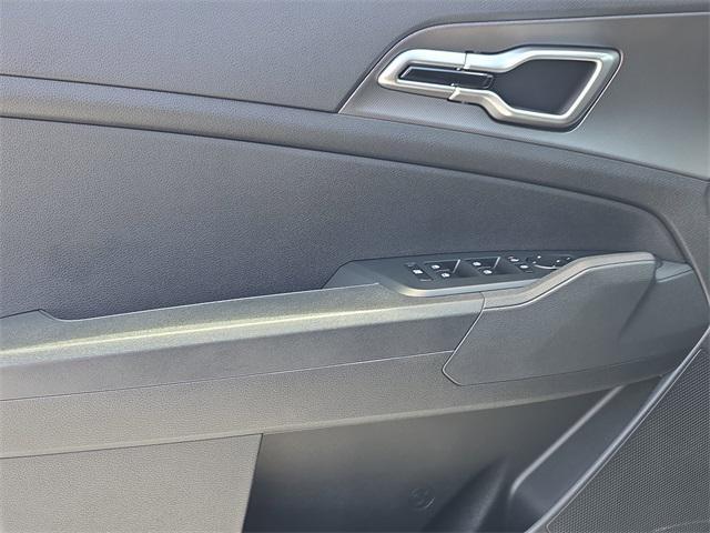 new 2026 Kia Sportage car, priced at $31,085