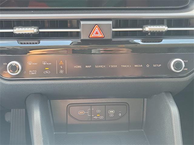 new 2026 Kia Sportage car, priced at $32,065