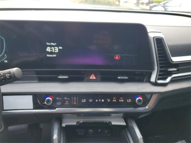 new 2025 Kia Sportage car, priced at $40,710