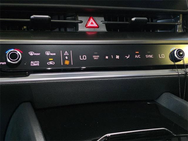 used 2024 Kia Sportage Hybrid car, priced at $27,987