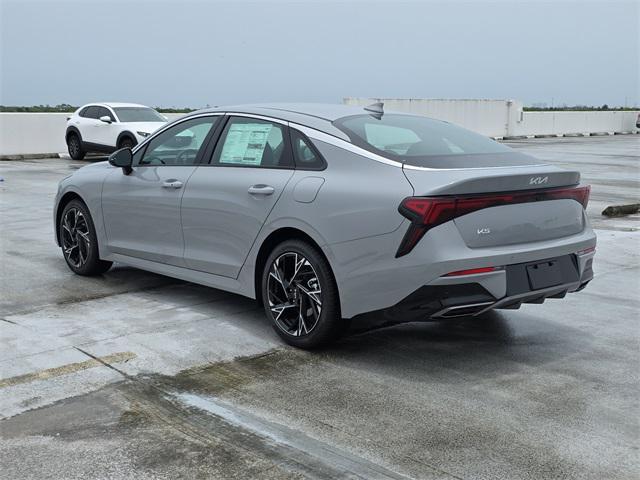 new 2025 Kia K5 car, priced at $29,045