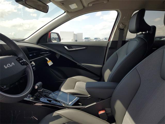 new 2025 Kia Niro car, priced at $31,705