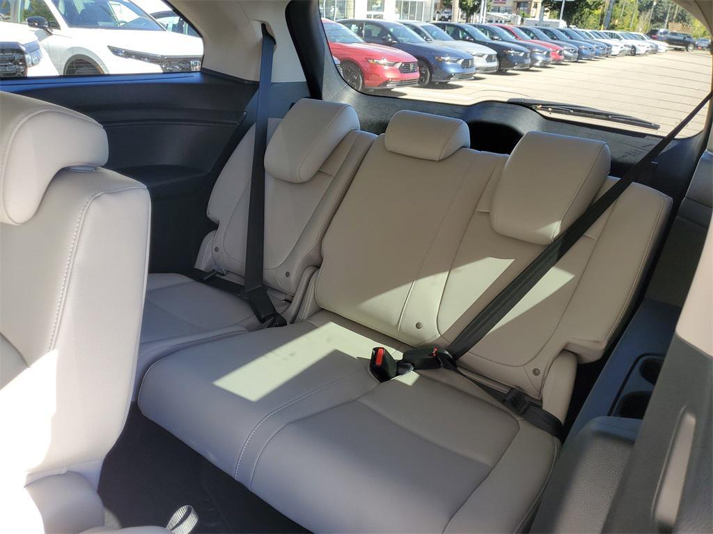 new 2026 Honda Odyssey car, priced at $43,745