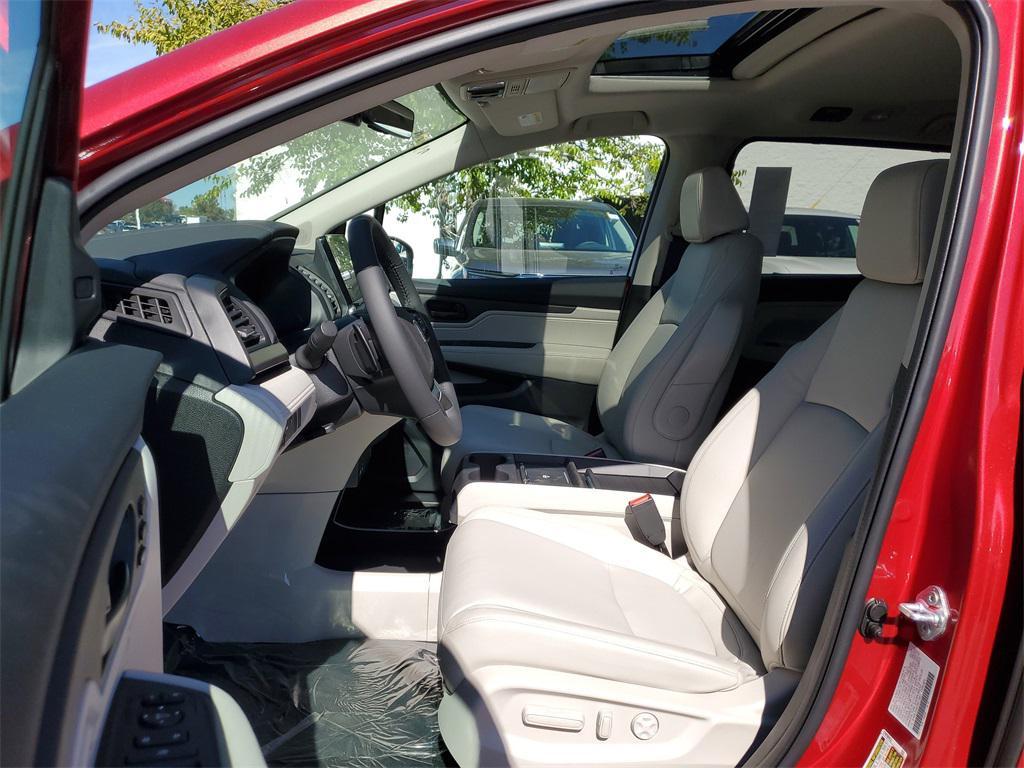 new 2026 Honda Odyssey car, priced at $43,745