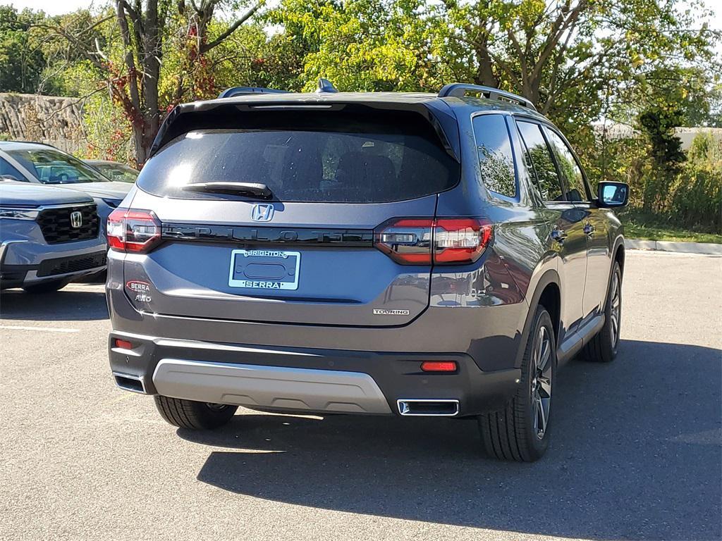 new 2025 Honda Pilot car, priced at $50,095