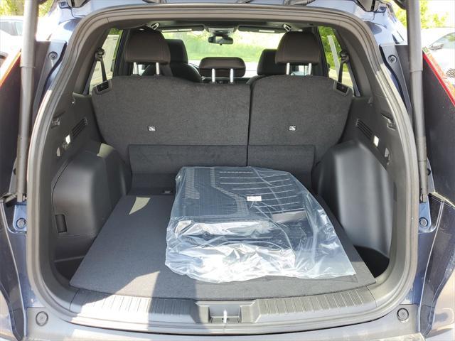 new 2026 Honda CR-V Hybrid car, priced at $40,195