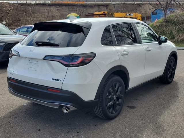 new 2025 Honda HR-V car, priced at $30,850