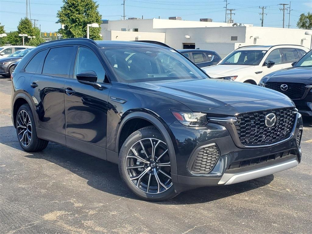 new 2025 Mazda CX-70 PHEV car, priced at $56,469