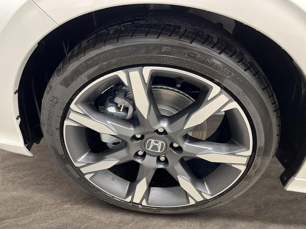 new 2026 Honda Civic Hybrid car, priced at $33,445