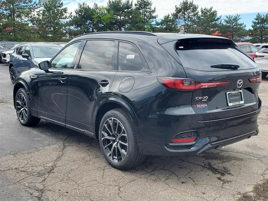 new 2025 Mazda CX-70 car, priced at $55,078