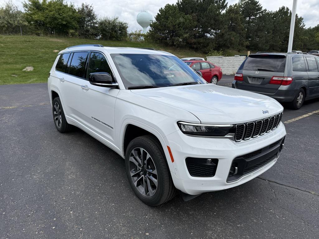 used 2023 Jeep Grand Cherokee L car, priced at $39,589