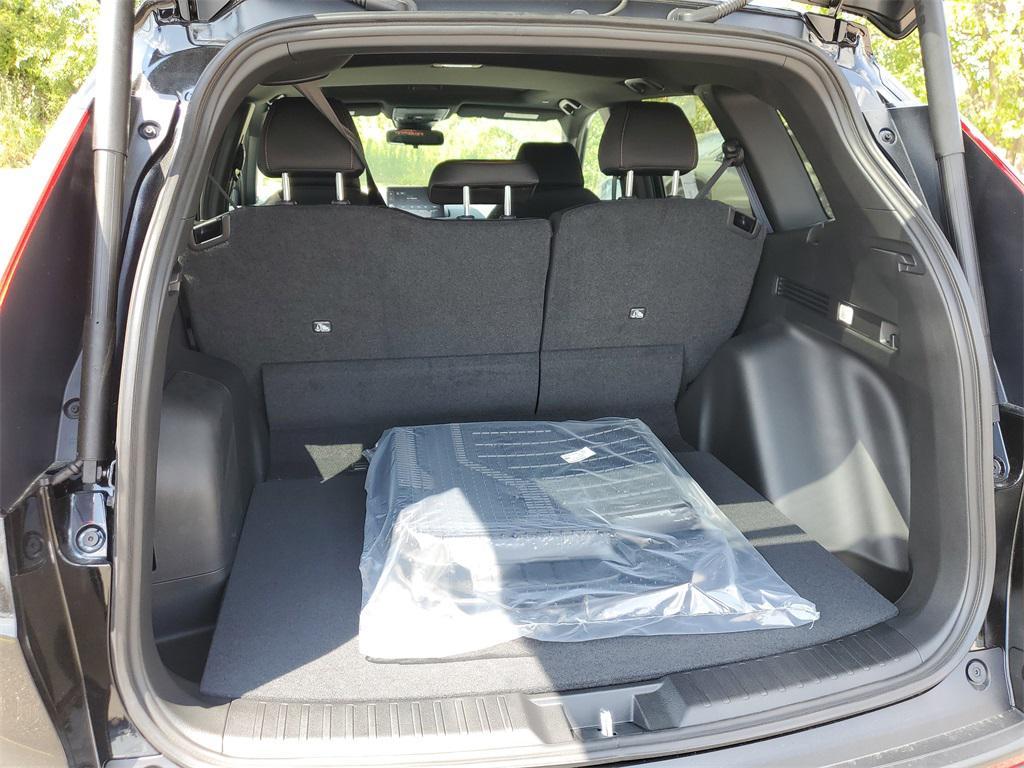 new 2026 Honda CR-V Hybrid car, priced at $39,695