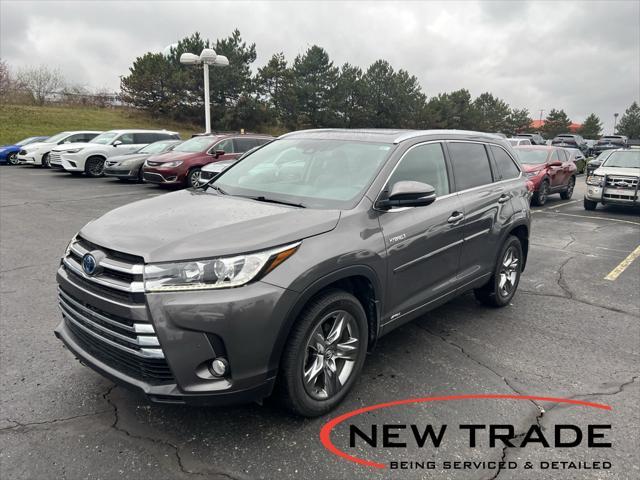 used 2018 Toyota Highlander Hybrid car, priced at $32,920