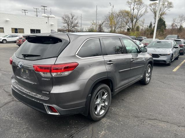 used 2018 Toyota Highlander Hybrid car, priced at $32,920