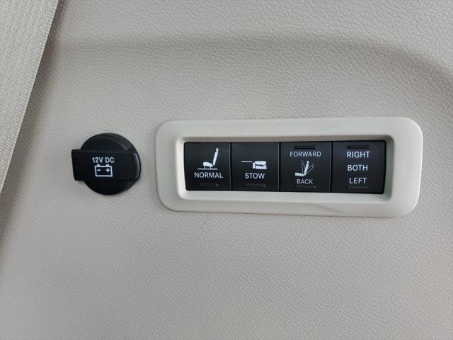 used 2020 Chrysler Pacifica car, priced at $22,700