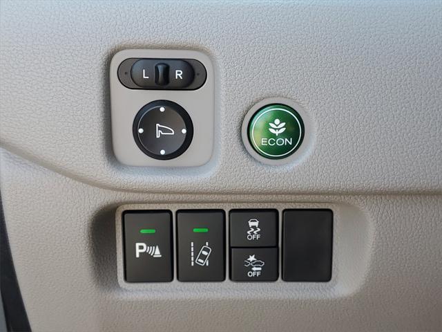 used 2018 Honda Pilot car, priced at $28,929