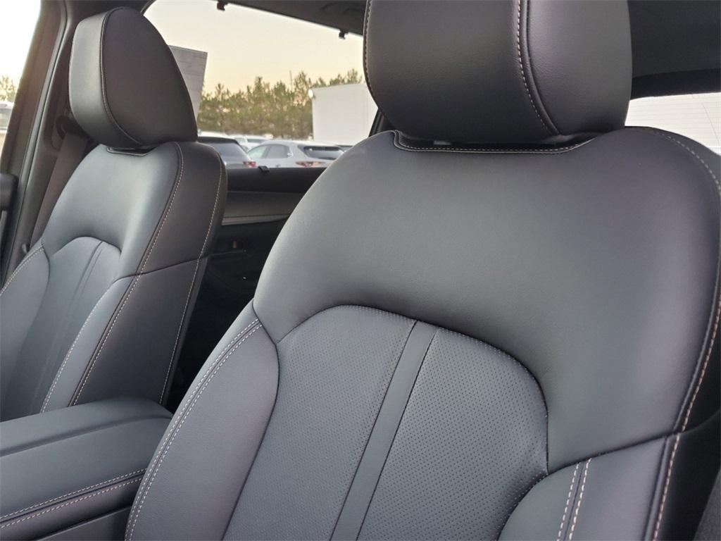 new 2025 Mazda CX-70 car, priced at $43,847