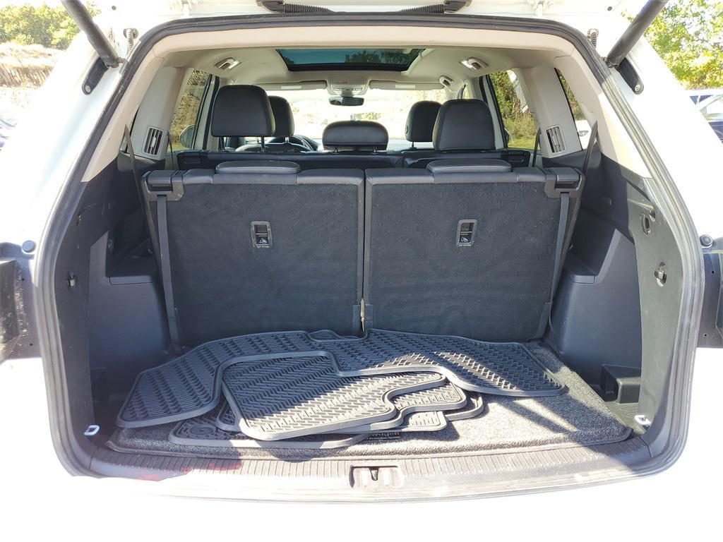 used 2018 Volkswagen Atlas car, priced at $12,200