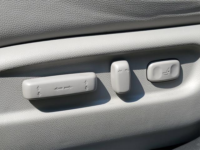 used 2023 Honda Ridgeline car, priced at $35,450