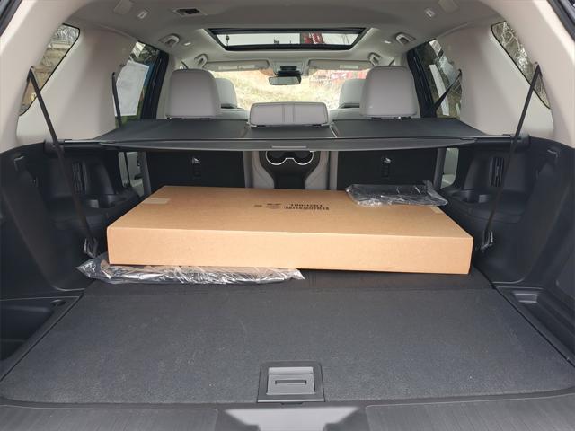 new 2025 Honda Pilot car, priced at $50,780