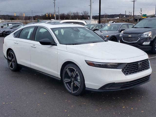 new 2025 Honda Accord Hybrid car, priced at $34,205