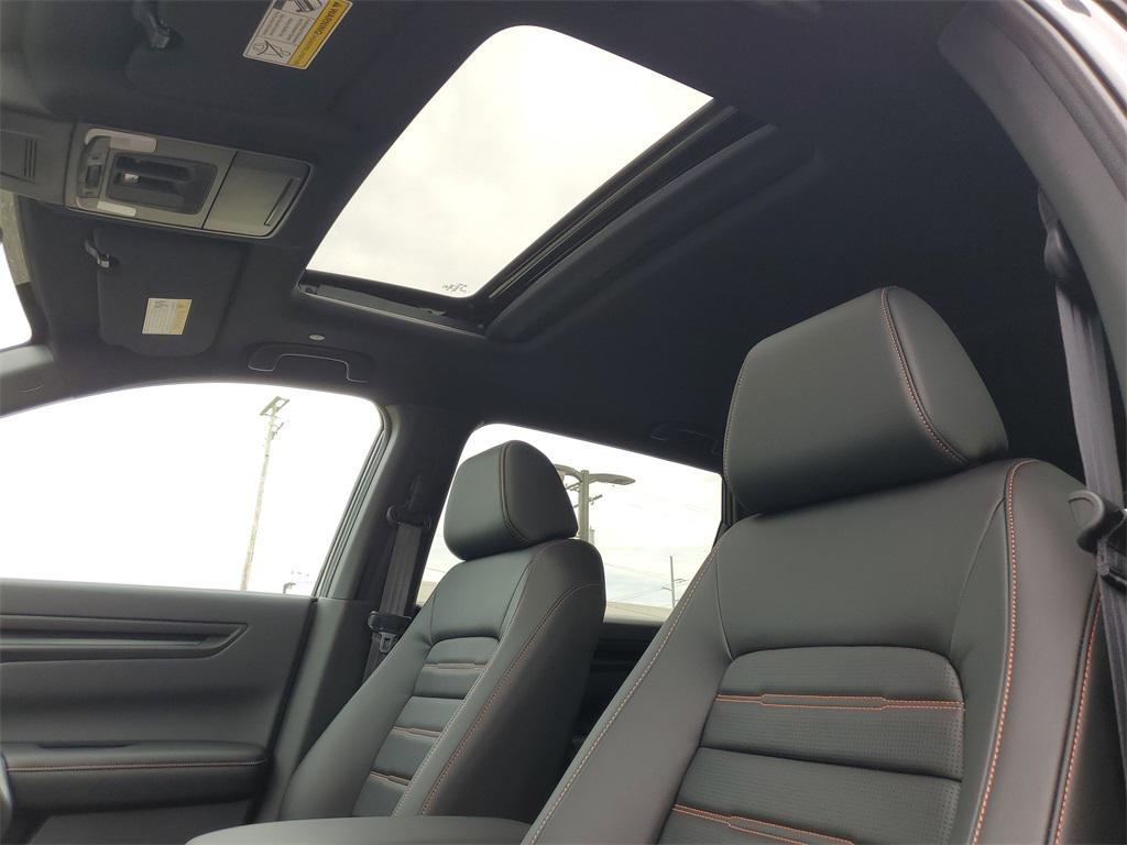 new 2026 Honda CR-V Hybrid car, priced at $40,675