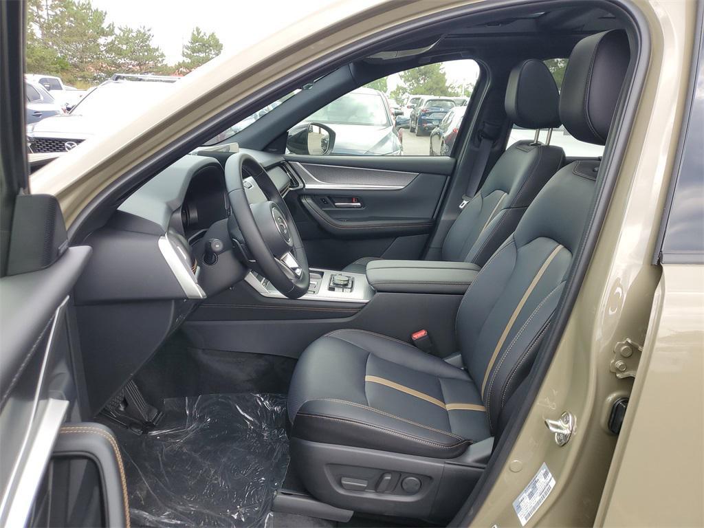 new 2025 Mazda CX-70 car, priced at $47,284