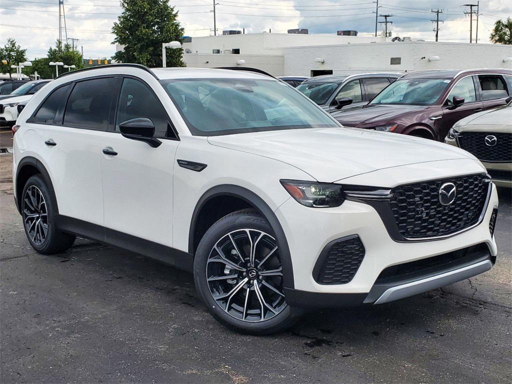 new 2025 Mazda CX-70 PHEV car, priced at $56,505