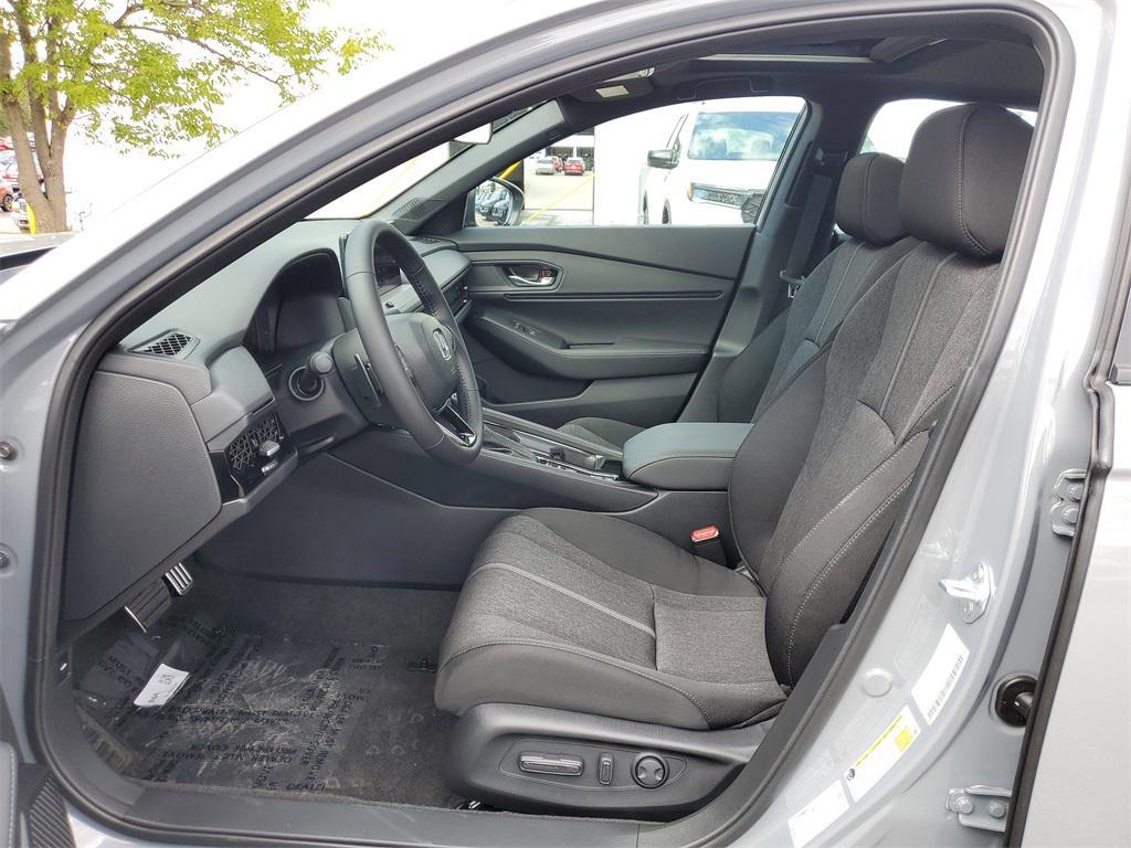 new 2025 Honda Accord Hybrid car, priced at $34,760