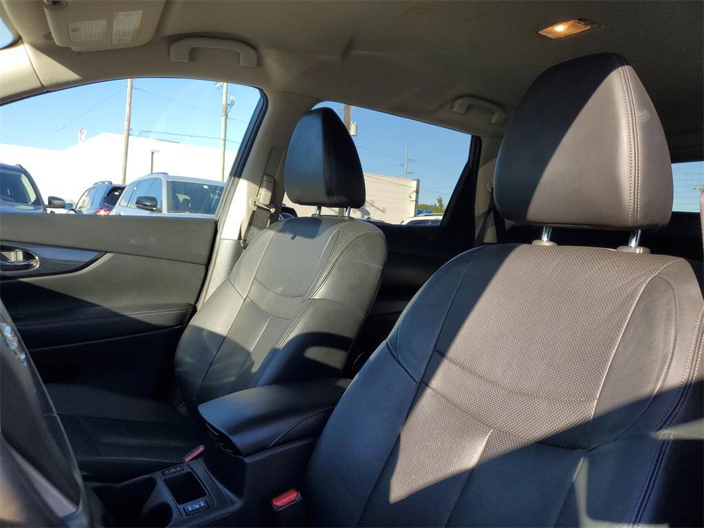 used 2014 Nissan Rogue car, priced at $6,900