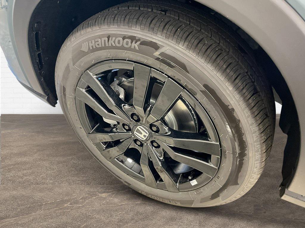new 2026 Honda HR-V car, priced at $31,405
