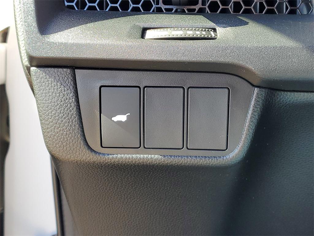 new 2026 Honda CR-V Hybrid car, priced at $39,705