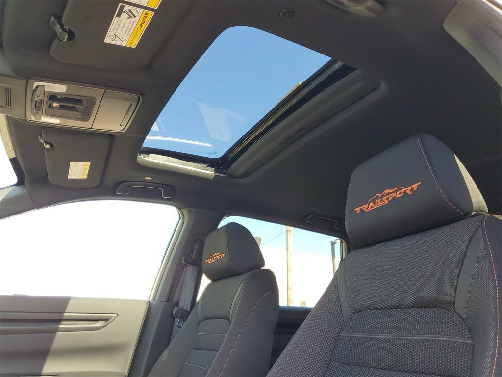 new 2026 Honda CR-V Hybrid car, priced at $39,705