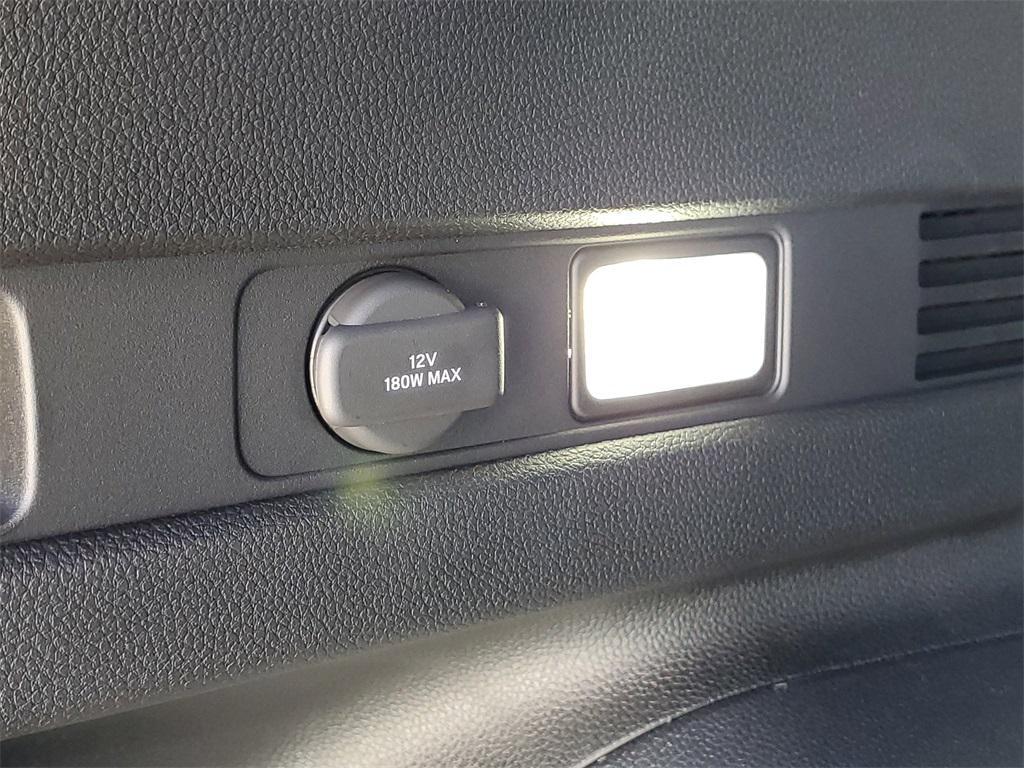 new 2026 Honda CR-V Hybrid car, priced at $39,705