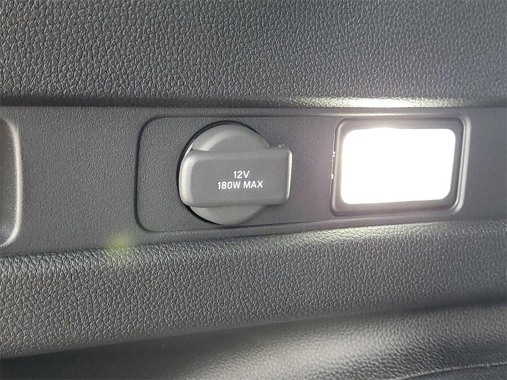 new 2026 Honda CR-V Hybrid car, priced at $39,705