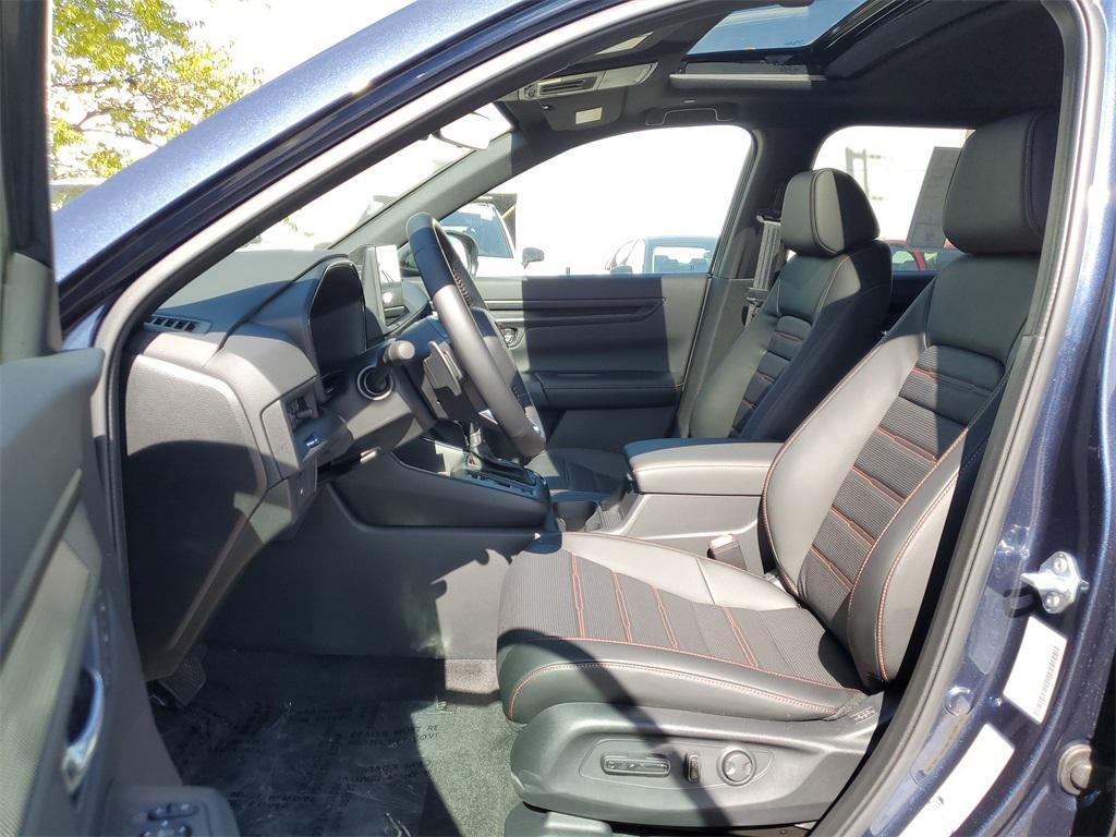 new 2026 Honda CR-V Hybrid car, priced at $40,675