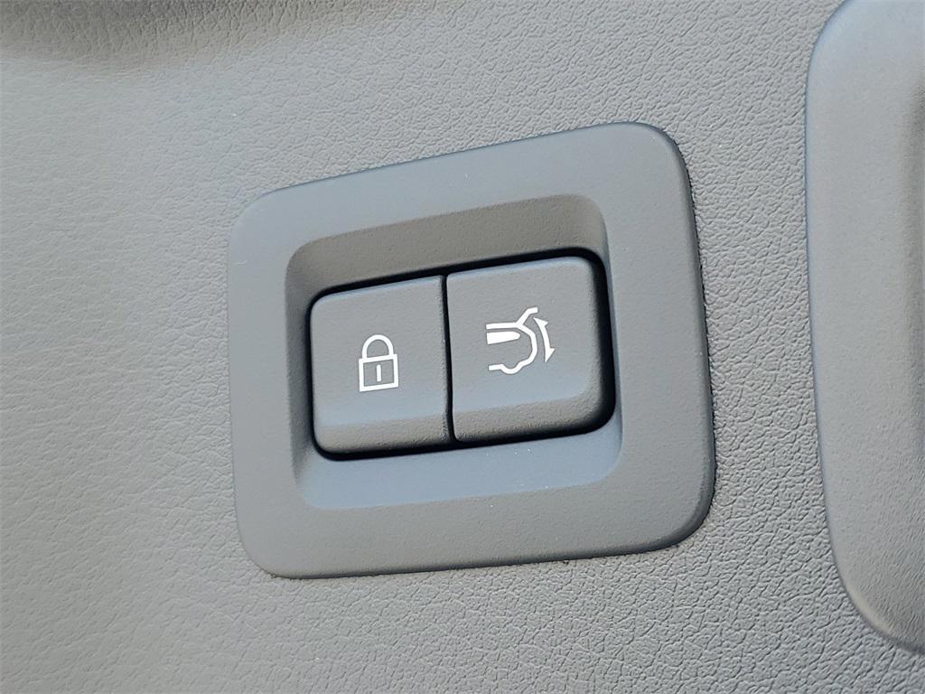 new 2025 Mazda CX-90 car, priced at $46,269