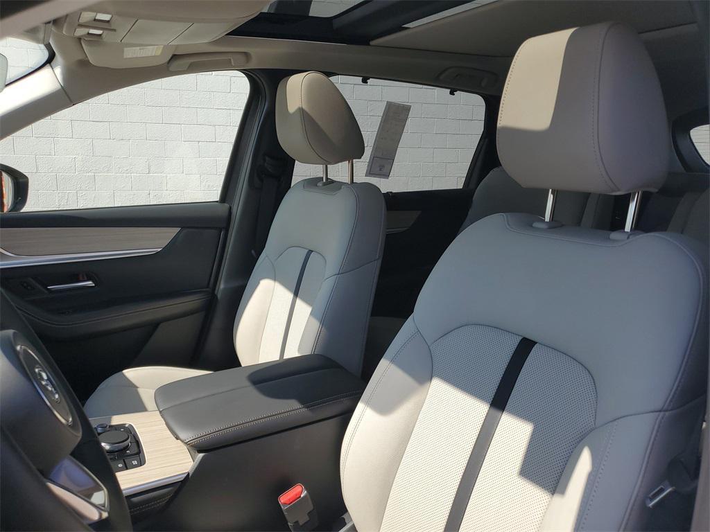 new 2025 Mazda CX-90 car, priced at $46,269