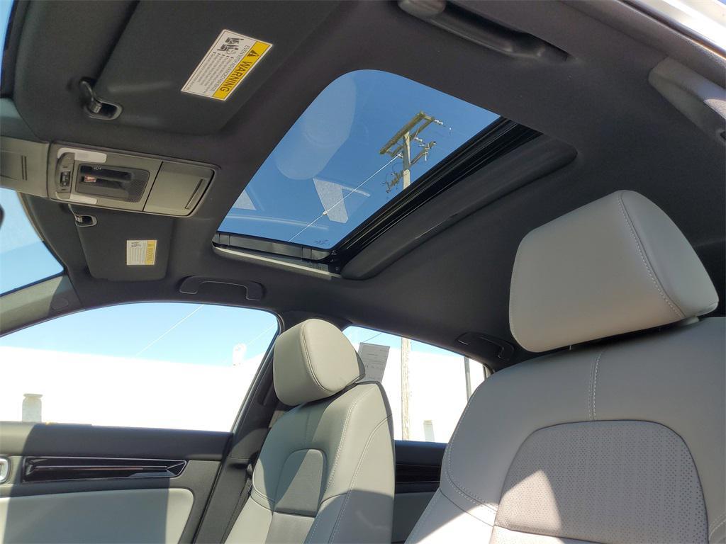 new 2026 Honda Civic Hybrid car, priced at $33,445