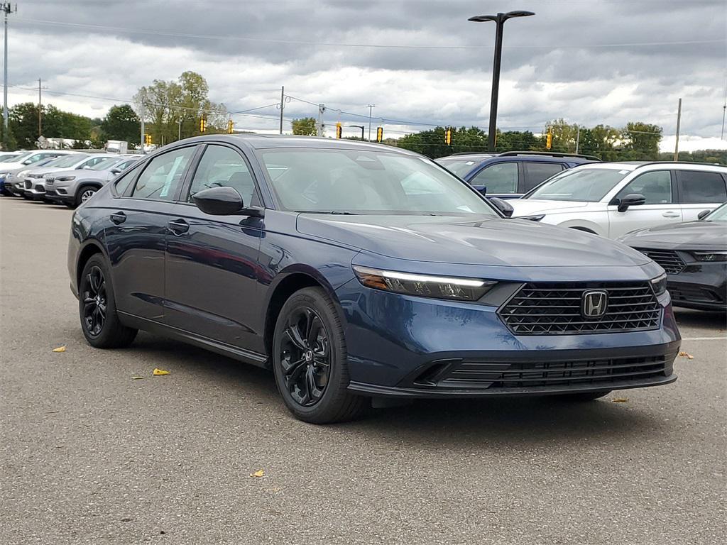 new 2025 Honda Accord car, priced at $31,255