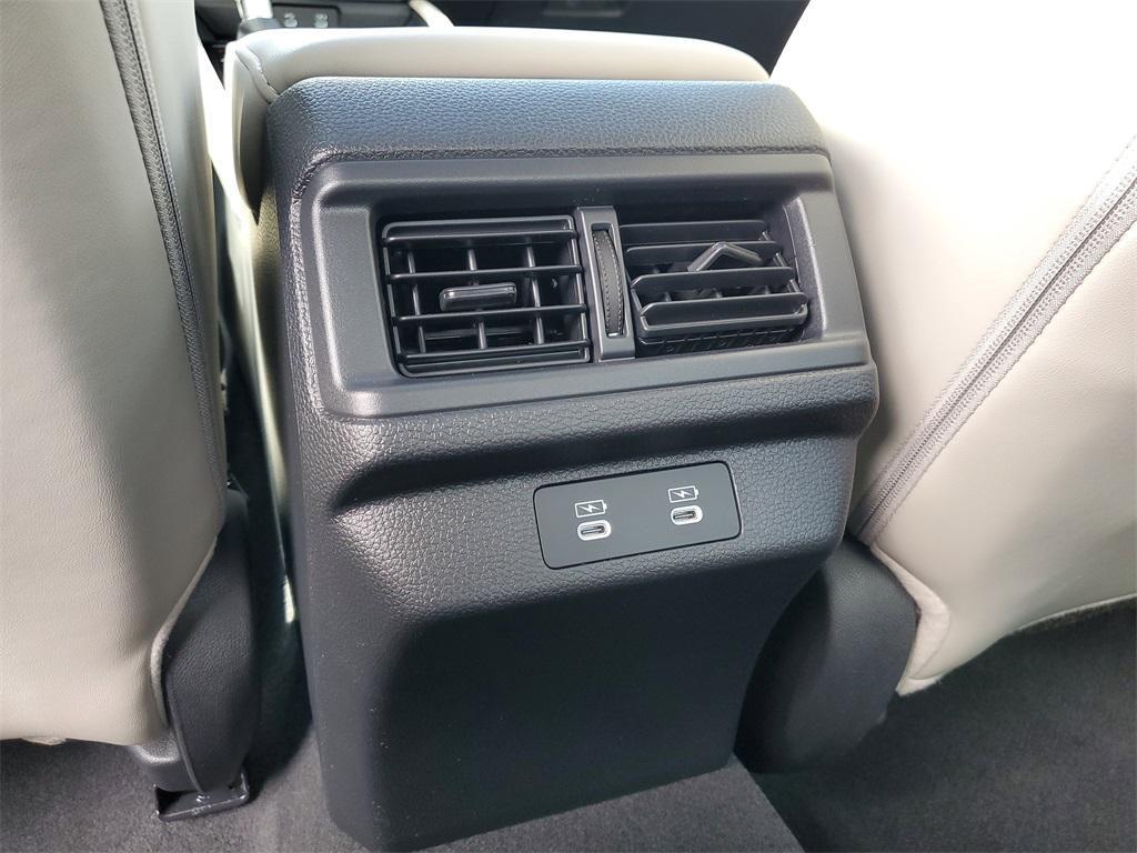 new 2025 Honda Accord Hybrid car, priced at $40,450