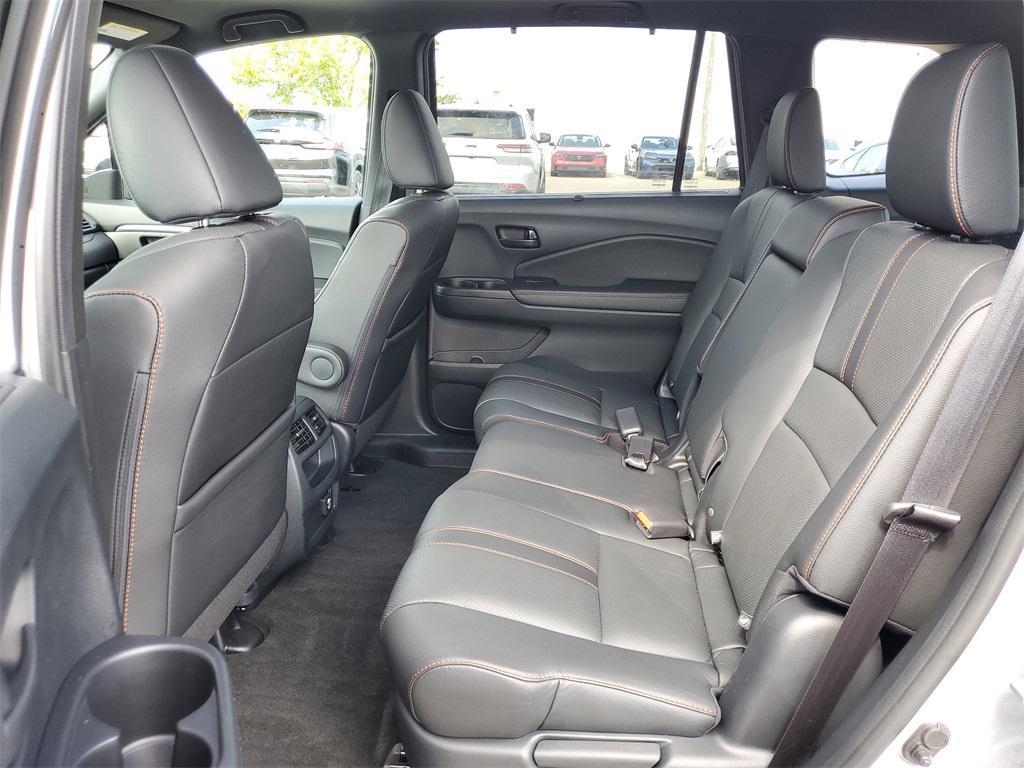 used 2022 Honda Passport car, priced at $30,755