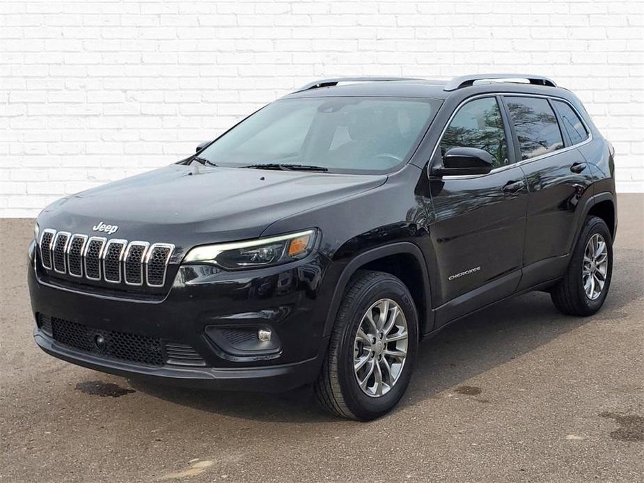 used 2021 Jeep Cherokee car, priced at $23,627